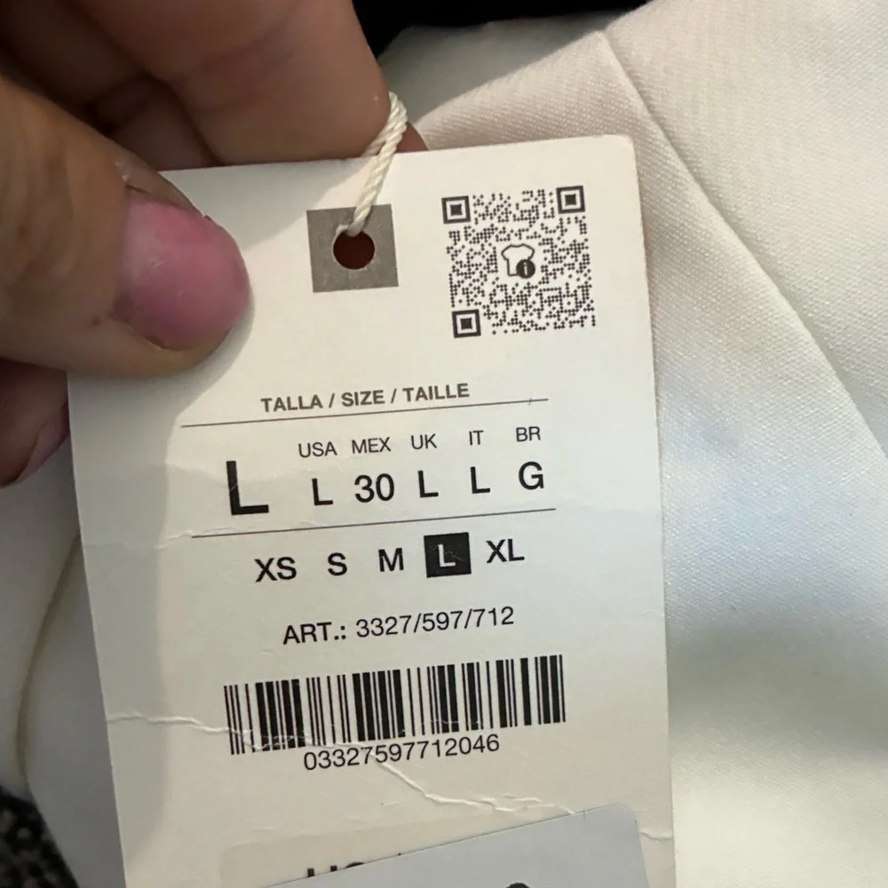 Zara NWT contrast bustier top white black 3327/597 - Picture 11 of 11